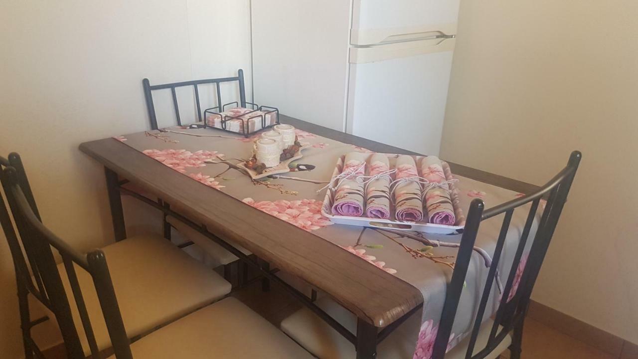 Appartamento Cozy Loft Mesolóngion Esterno foto