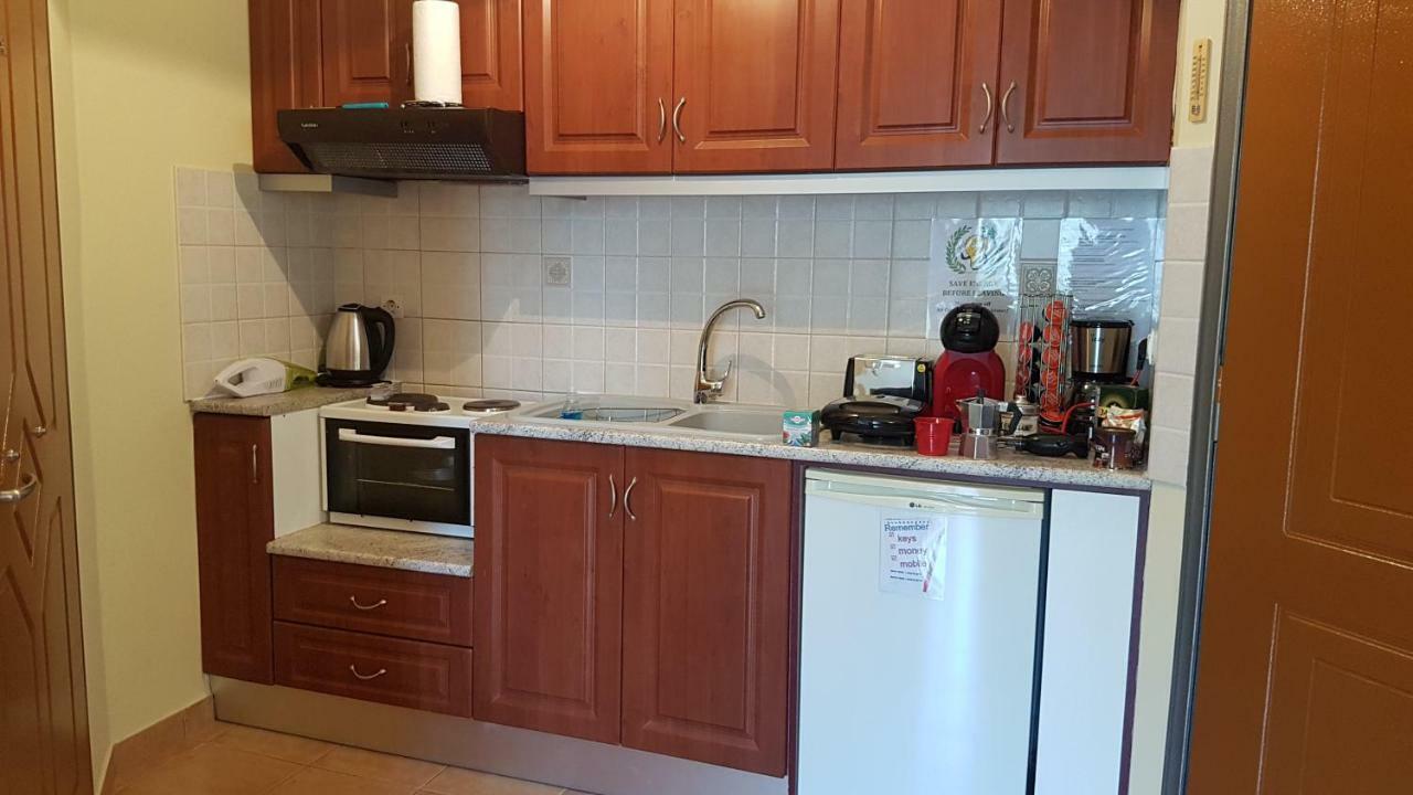 Appartamento Cozy Loft Mesolóngion Esterno foto