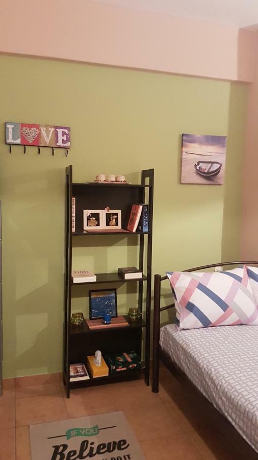Appartamento Cozy Loft Mesolóngion Esterno foto
